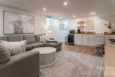 28 Ridgefield Place, Asheville, NC 28803 - Photo 32