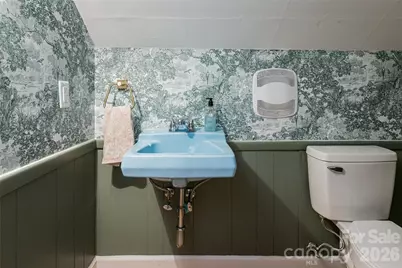 28 Ridgefield Place, Asheville, NC 28803 - Photo 30