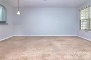 8348 Chaceview Ct, Charlotte, NC 28269 - Photo 6