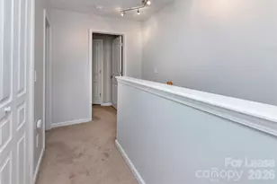 8348 Chaceview Ct, Charlotte, NC 28269 - Photo 12