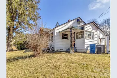 301 Mulberry Street, Clyde, NC 28721 - Photo 14