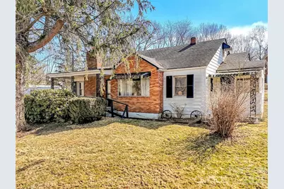 301 Mulberry Street, Clyde, NC 28721 - Photo 1