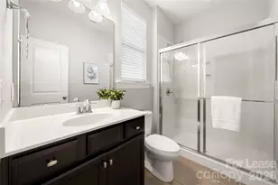 15504 Oleander Dr, Charlotte, NC 28278 - Photo 16