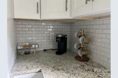 2205 Thurmond Place, Charlotte, NC 28205 - Photo 6