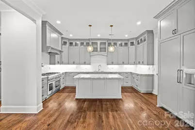 2312 Selwyn Avenue #501, Charlotte, NC 28207 - Photo 20