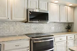 8 Fiver Ln, Asheville, NC 28803 - Photo 14