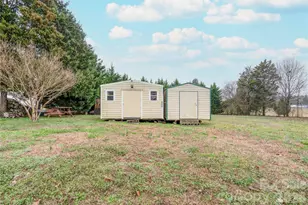 111 Hicks Rd, Grover, NC 28073 - Photo 28