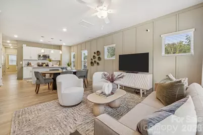 4624 Lakeview Road #4, Charlotte, NC 28216 - Photo 6