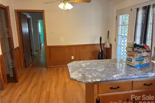 503 9th Ave SW, Conover, NC 28613 - Photo 18