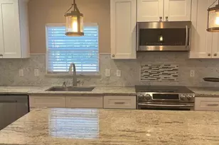 9015 Carastan Dr, Charlotte, NC 28216 - Photo 4