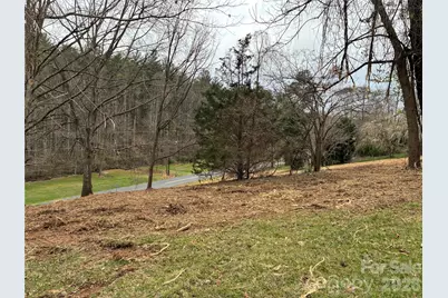 104 Winchester Drive SE, Lenoir, NC 28645 - Photo 8