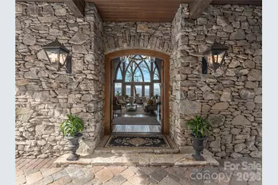 434 Coopers Hawk Drive, Asheville, NC 28803 - Photo 4