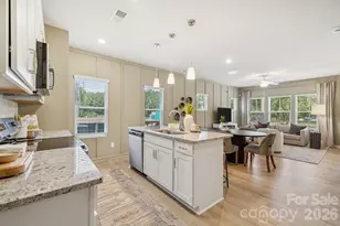 4636 Lakeview Rd, Charlotte, NC 28216 - Photo 14