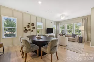 4636 Lakeview Rd, Charlotte, NC 28216 - Photo 2