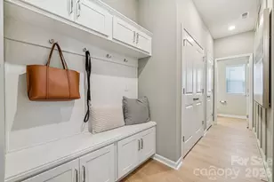 4636 Lakeview Rd, Charlotte, NC 28216 - Photo 12