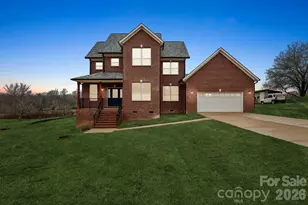 114 Strawberry Ct, Lincolnton, NC 28092 - Photo 2