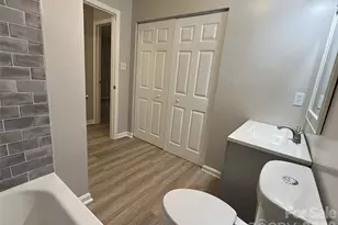 5830 Stone Bluff Ct, Charlotte, NC 28214 - Photo 10
