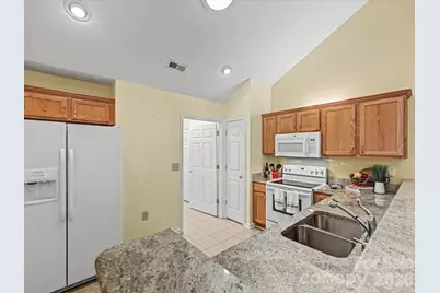 2804 Polo Club Boulevard, Matthews, NC 28105 - Photo 14