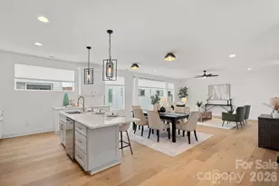 306 Wesley Heights Way, Charlotte, NC 28208 - Photo 6