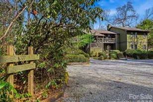 15 Goldfinch Ct, Brevard, NC 28712 - Photo 1