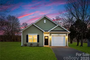 224 Rhyne Station Rd, Charlotte, NC 28214 - Photo 1