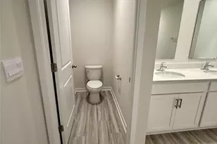 12027 Zazu Wy, Charlotte, NC 28215 - Photo 8