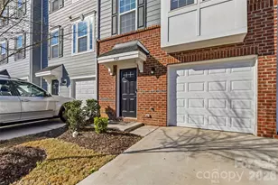 3149 Beeler Ln, Charlotte, NC 28208 - Photo 4