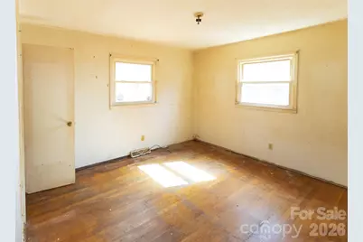 7 Main Street, Asheville, NC 28803 - Photo 12