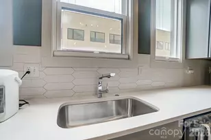 1207 E 36th St, Charlotte, NC 28205 - Photo 34