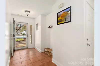 989 Thorncrest Court, Fletcher, NC 28732 - Photo 4