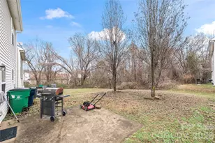 5041 Wallace Creek Ln, Charlotte, NC 28212 - Photo 22