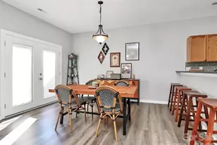 5426 Franklin Springs Cir, Charlotte, NC 28217 - Photo 12