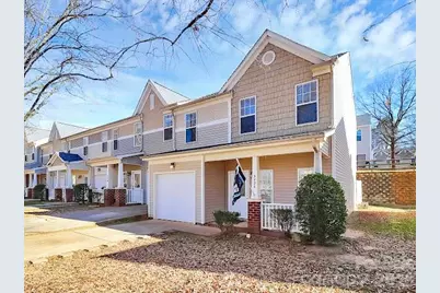 5426 Franklin Springs Circle, Charlotte, NC 28217 - Photo 2