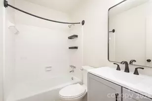 1627 Bonnie Ln, Charlotte, NC 28213 - Photo 16