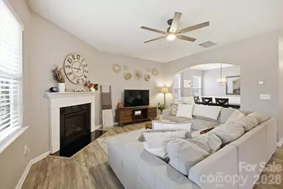 13049 Whitemarsh Hall Drive, Charlotte, NC 28273 - Photo 2