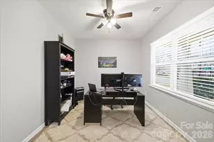 13049 Whitemarsh Hall Dr, Charlotte, NC 28273 - Photo 10