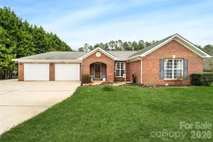 2642 Gradys Ground Dr, McConnells, SC 29726 - Photo 1