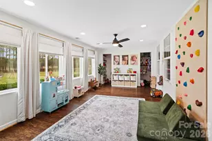 2642 Gradys Ground Dr, McConnells, SC 29726 - Photo 12