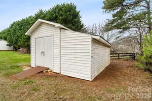 2642 Gradys Ground Dr, McConnells, SC 29726 - Photo 24