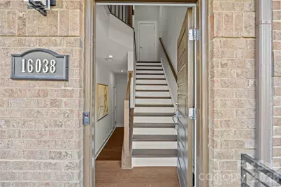 16038 Roscoe Lane, Charlotte, NC 28204 - Photo 4