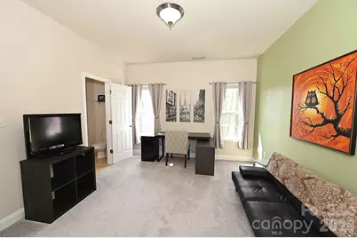 1360 21st Avenue NE, Hickory, NC 28601 - Photo 30