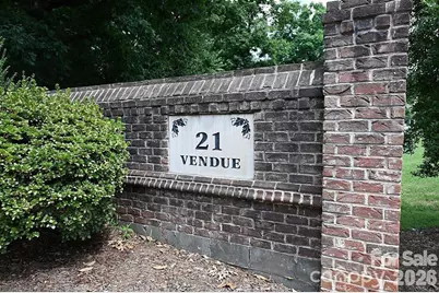 1360 21st Avenue NE, Hickory, NC 28601 - Photo 32
