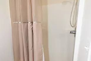 1360 21st Ave NE, Hickory, NC 28601 - Photo 16