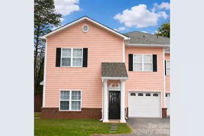 1360 21st Avenue NE, Hickory, NC 28601 - Photo 1