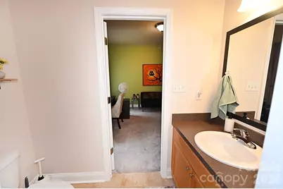 1360 21st Avenue NE, Hickory, NC 28601 - Photo 30