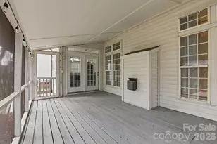 3909 Meadow Green Dr, Charlotte, NC 28269 - Photo 24