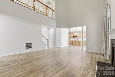 3909 Meadow Green Drive, Charlotte, NC 28269 - Photo 10