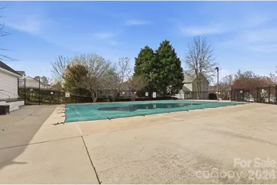 3909 Meadow Green Drive, Charlotte, NC 28269 - Photo 42