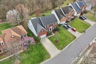 3909 Meadow Green Dr, Charlotte, NC 28269 - Photo 42