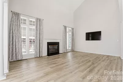 3909 Meadow Green Drive, Charlotte, NC 28269 - Photo 8